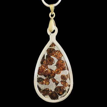 Высококачественная Подвеска из кенийского оливкового метеорита Serico, ожерелье из Кусочков оливкового метеорита, ювелирные изделия из натурального метеоритного материала