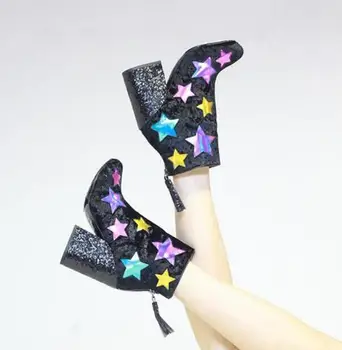 Модные Женские ботинки на не сужающемся книзу массивном каблуке с молнией, разноцветные лоскутные женские ботильоны с острым носком и блестками в стиле пэчворк со звездами, Рыцарские ботинки