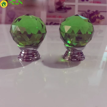 Травянисто-зеленый хрустальный шар в руке роскошный европейский хрустальный шар из рук в руки оптом алмазный кристалл diamond crystal ball